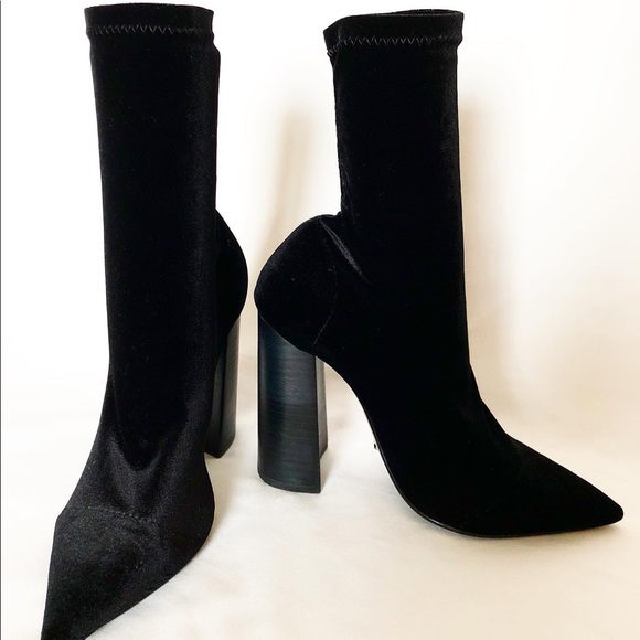 Tony Bianco Diddy Ankle Boots (Velvet) - Picture 1 of 3